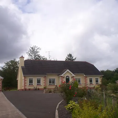 Bed & Breakfast The Oaks 3*